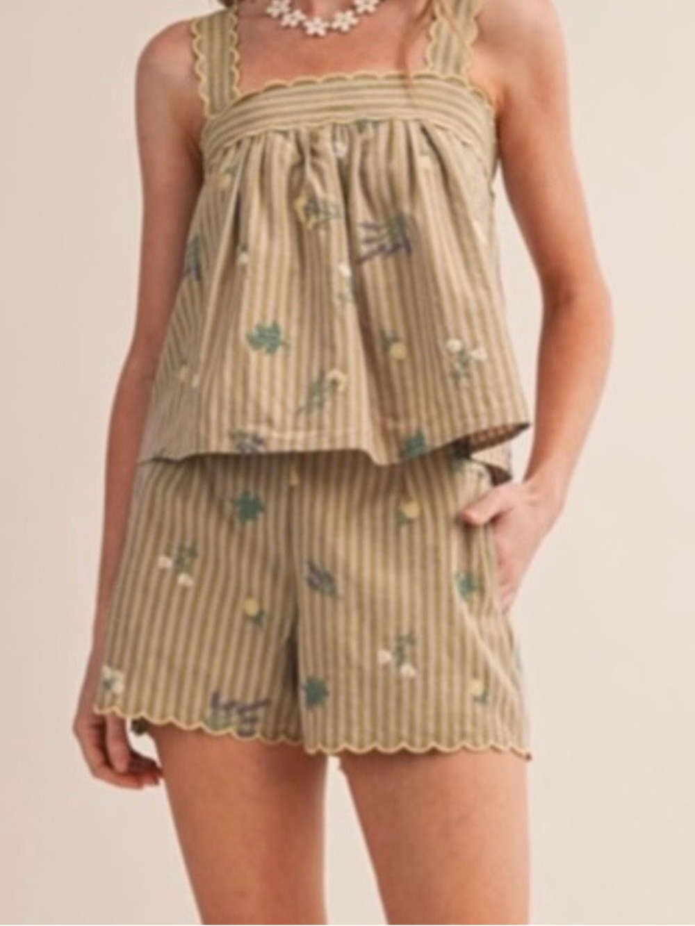 NWOT Merci Rachel Floral Set